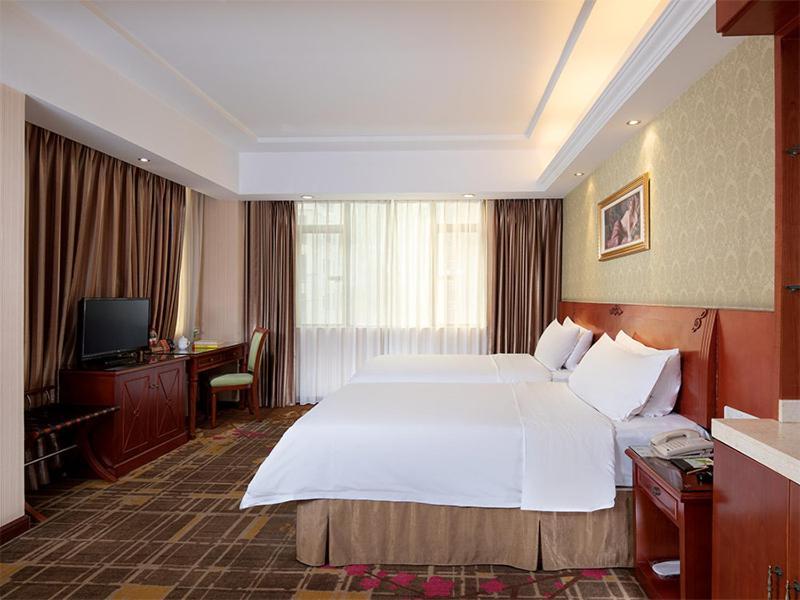 Vienna Hotel Dongguan Hou Street Wanda Plaza Kültér fotó