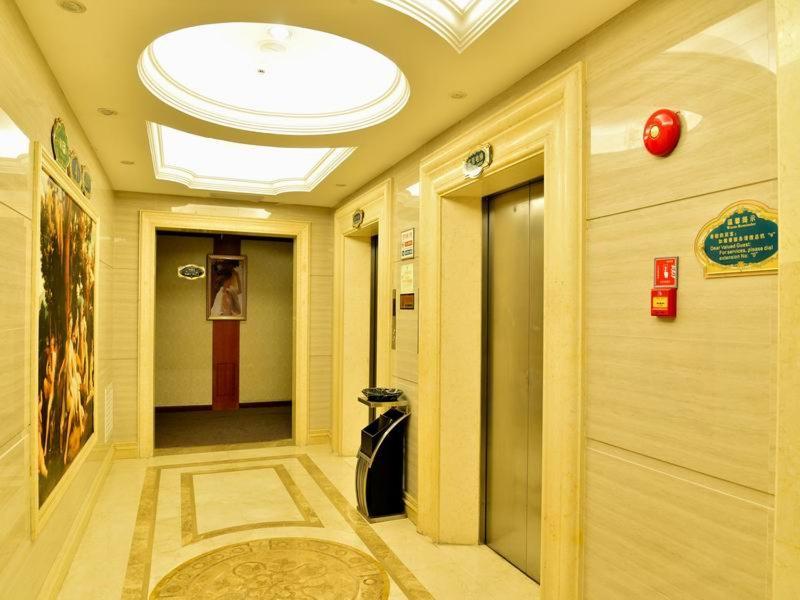 Vienna Hotel Dongguan Hou Street Wanda Plaza Kültér fotó